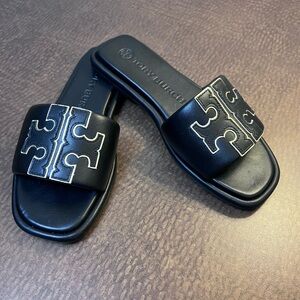 Tory Burch Double-T Leather Sport Slide Sandal, size 6